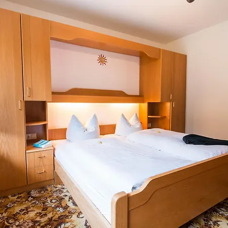 Enri Theater Und Bruderhaus