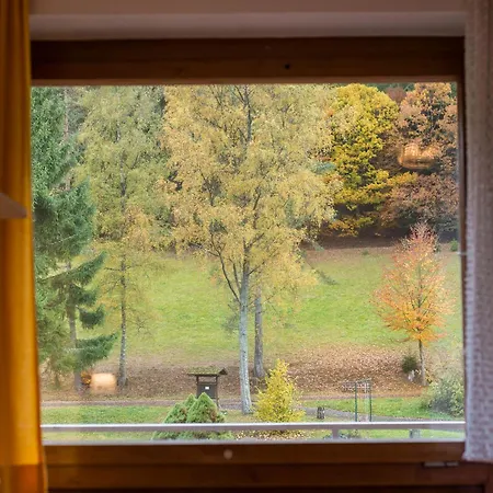 Gasthof Enri Theater Und Bruderhaus 3*