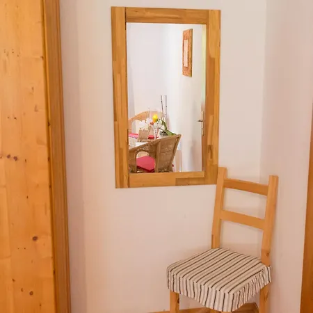 Enri Theater Und Bruderhaus Gasthof