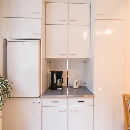 Enri Theater Und Bruderhaus