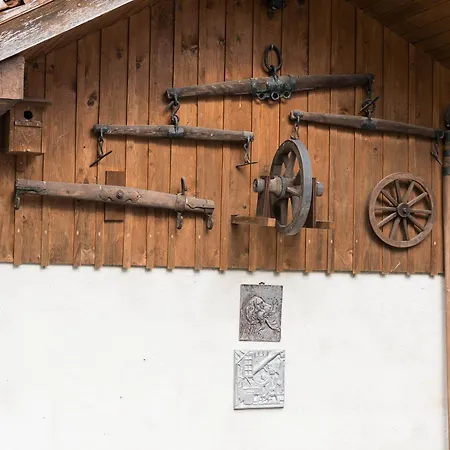 Enri Theater Und Bruderhaus Gasthof 3*