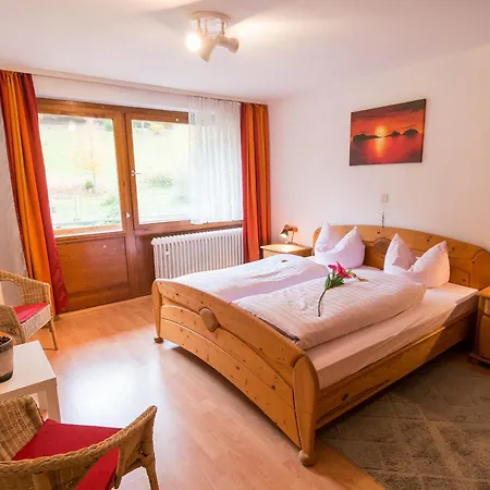 Enri Theater Und Bruderhaus 3*